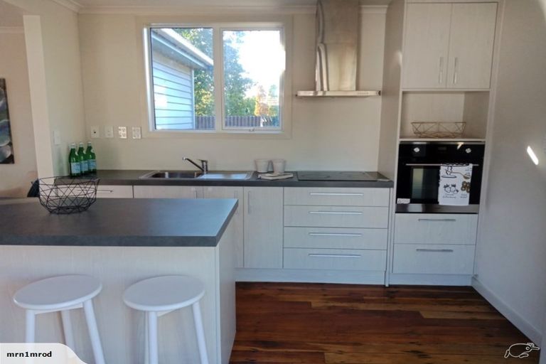 Photo of property in 299b High Street South, Carterton, 5713