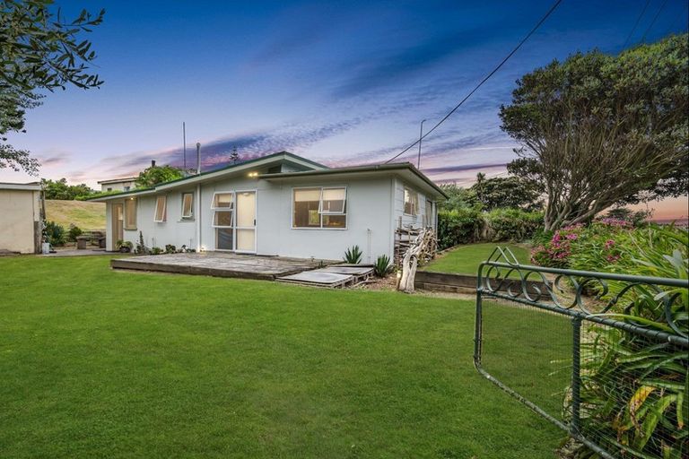 Photo of property in 36 Muapoko Street, Himatangi Beach, Foxton, 4891