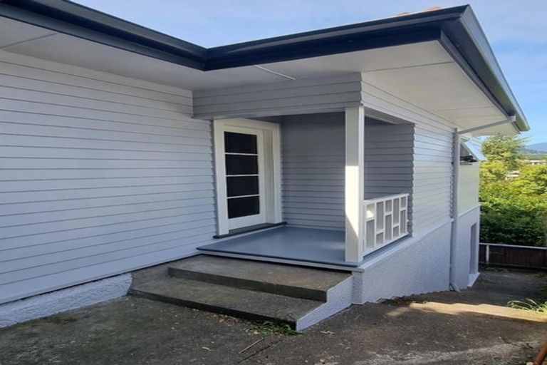 Photo of property in 19 Queens Road, Stepneyville, Nelson, 7010