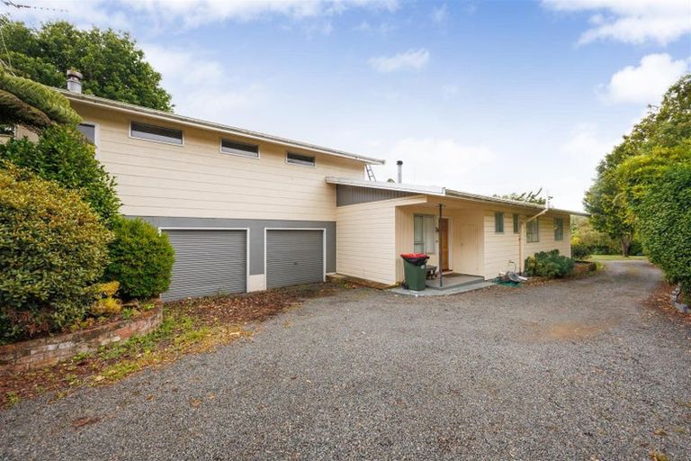 Photo of property in 22 Tutaenui Road, Marton, 4710