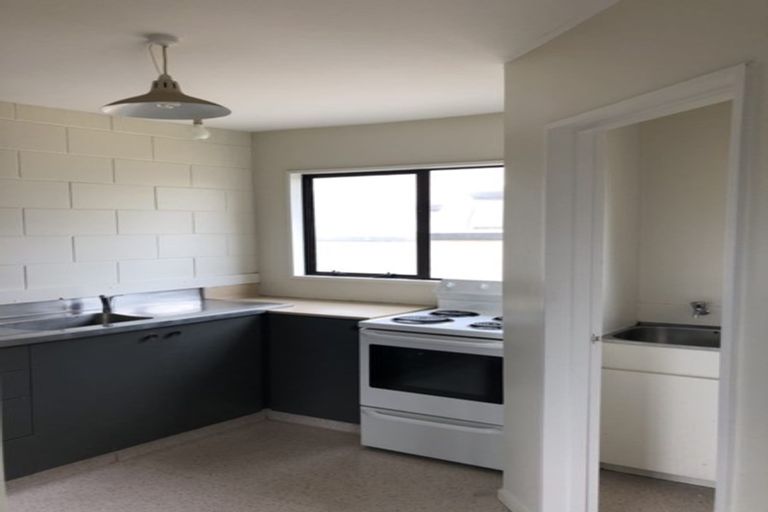 Photo of property in 6/37 Brockworth Place, Riccarton, Christchurch, 8011