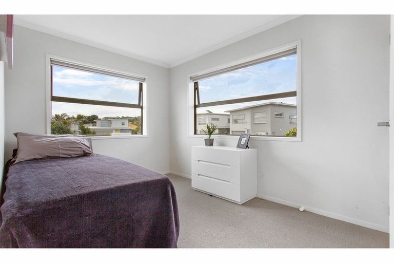 Photo of property in 128 Maire Road, Orewa, 0931