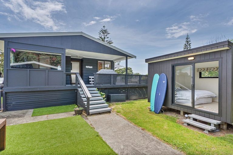Photo of property in 48 Pauanui Beach Road, Pauanui, Hikuai, 3579