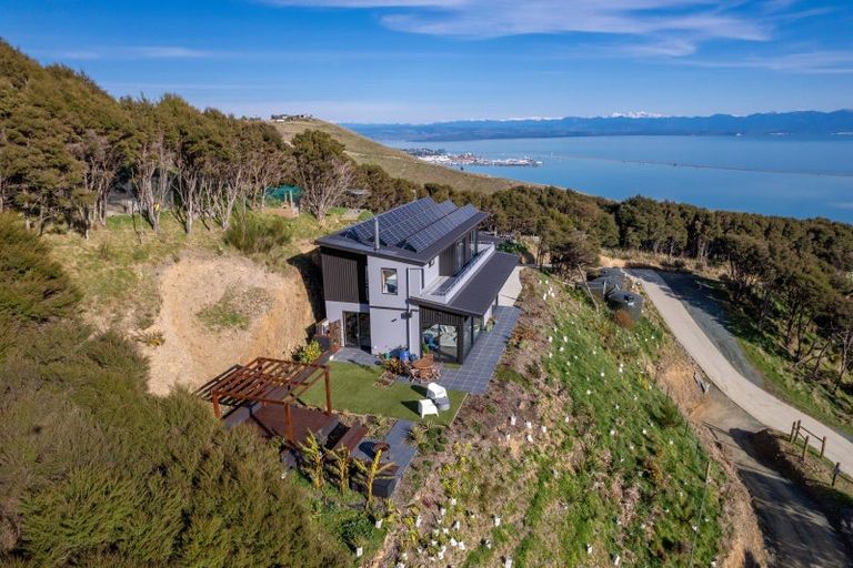 Photo of property in 65 Farleigh Street, Atawhai, Nelson, 7010