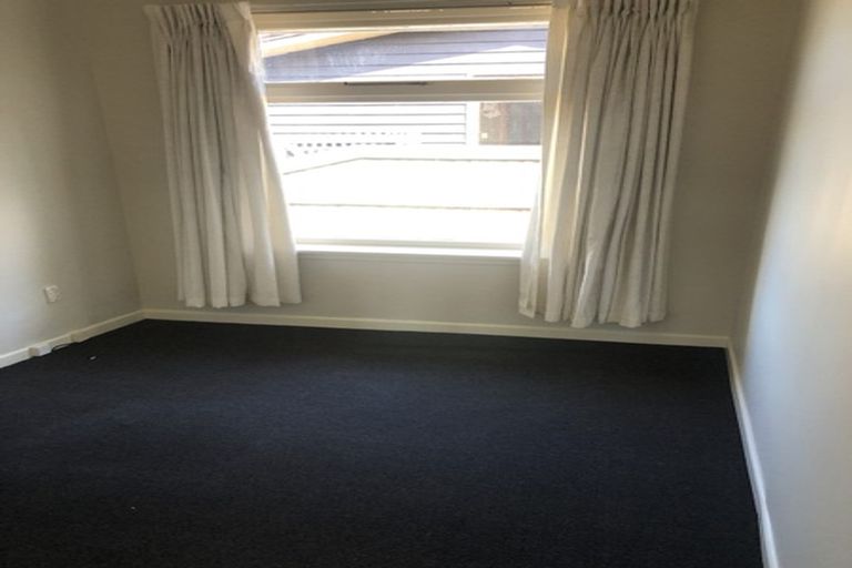 Photo of property in 125 Saint Martins Road, Saint Martins, Christchurch, 8022