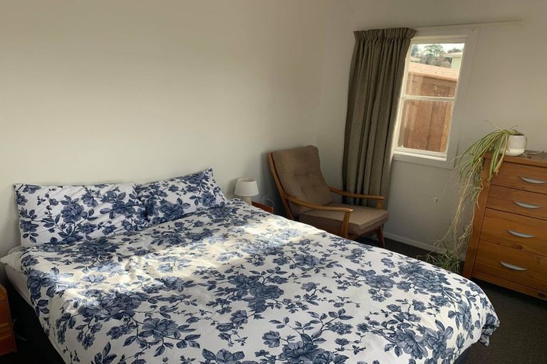 Photo of property in 28 Burgess Street, Green Island, Dunedin, 9018