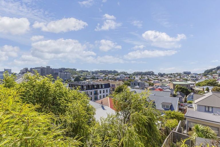 Photo of property in 2/27 Kenwyn Terrace, Newtown, Wellington, 6021