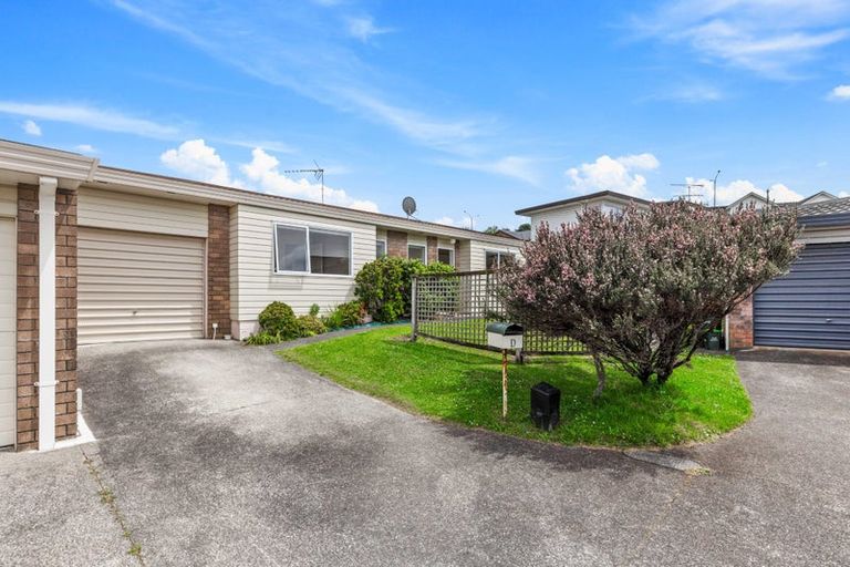 Photo of property in 130d Lakeside Drive, Orewa, 0931