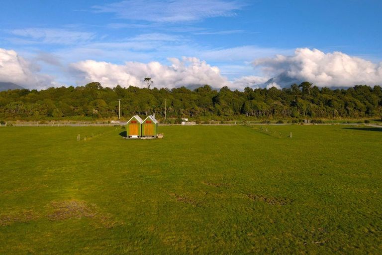 Photo of property in 25 Fox Moth Drive, Haast, 7886