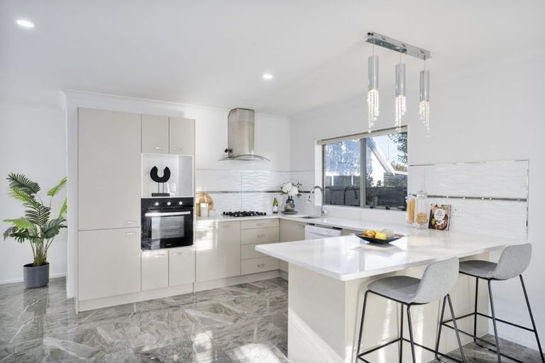 Photo of property in 161 Sturges Road, Henderson, Auckland, 0612