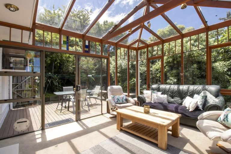 Photo of property in 8 Cannon Lane, Whitby, Porirua, 5024