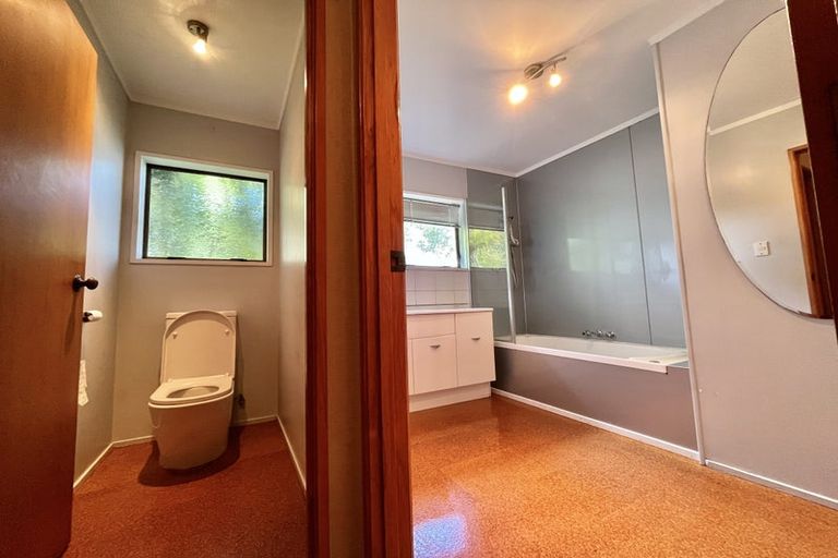 Photo of property in 1236 Great South Road, Runciman, Drury, 2578