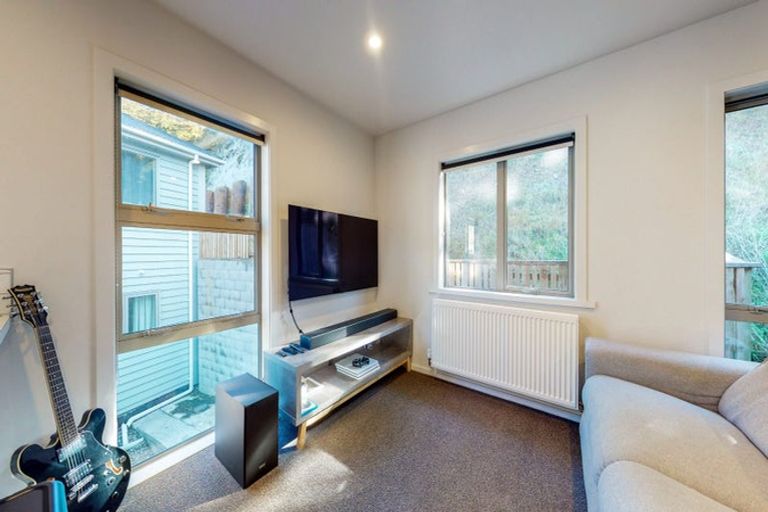 Photo of property in 16b Rarangi Way, Owhiro Bay, Wellington, 6023