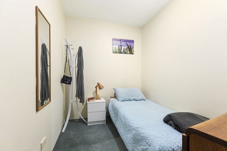 Photo of property in Sirocco Apartments, 607/8 Church Street, Wellington Central, Wellington, 6011
