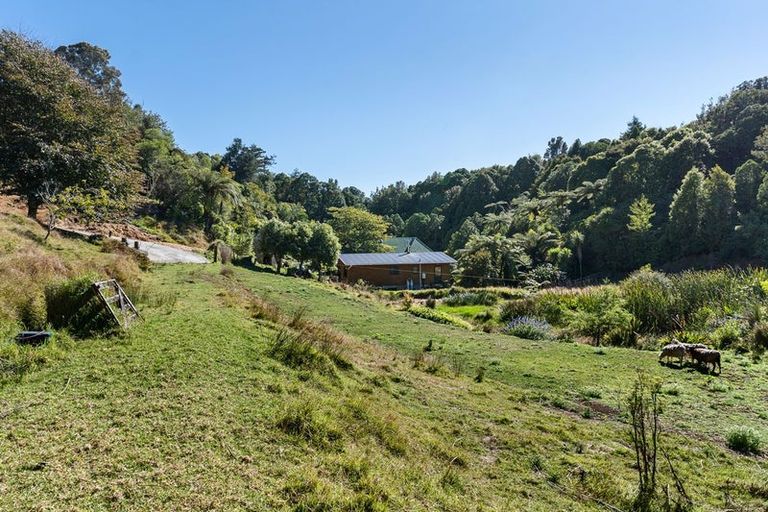 Photo of property in 144b Heta Road, Highlands Park, New Plymouth, 4312