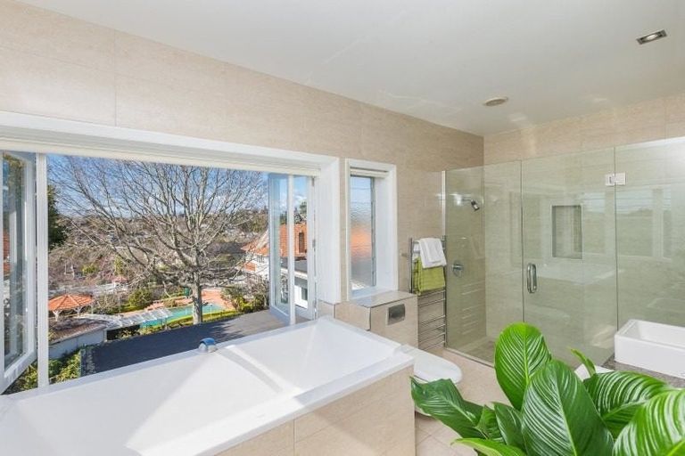 Photo of property in 155 Victoria Avenue, Remuera, Auckland, 1050