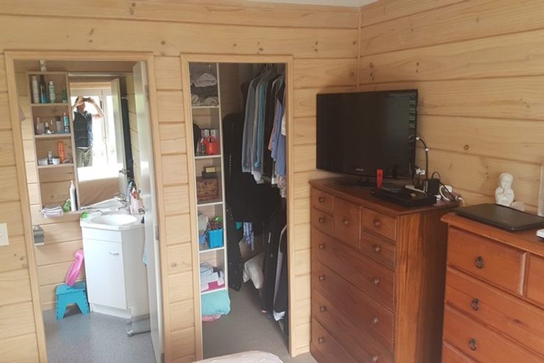 Photo of property in 47 Golding Road, Pukekohe, 2677