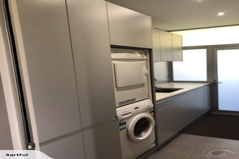 Photo of property in 62 Dyers Pass Road, Cashmere, Christchurch, 8022