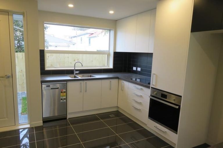 Photo of property in 21/31 Princess Terrace, Newtown, Wellington, 6021