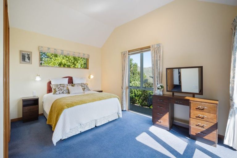 Photo of property in 190 Cannon Hill Crescent, Mount Pleasant, Christchurch, 8081