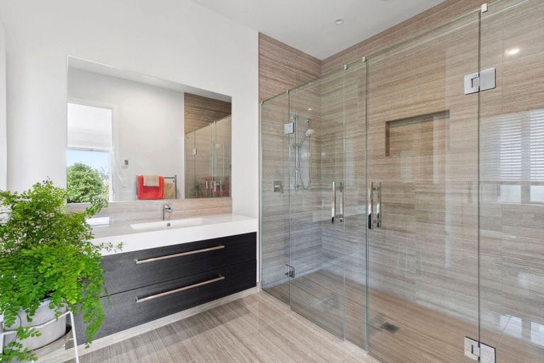 Photo of property in 6 Kaniera Terrace, Cambridge, 3434