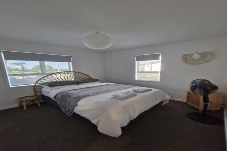 Photo of property in 716a Papamoa Beach Road, Papamoa Beach, Papamoa, 3118