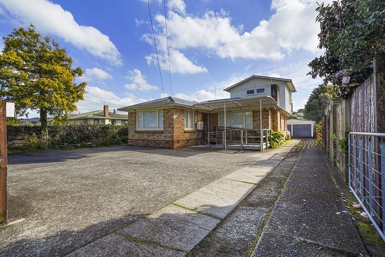 Photo of property in 22 Mount View Road, Melville, Hamilton, 3206