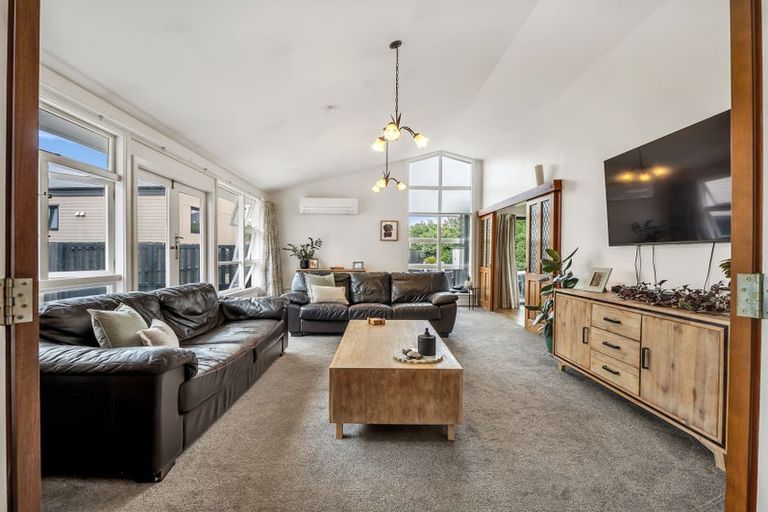 Photo of property in 4 Lovelock Street, Dallington, Christchurch, 8061