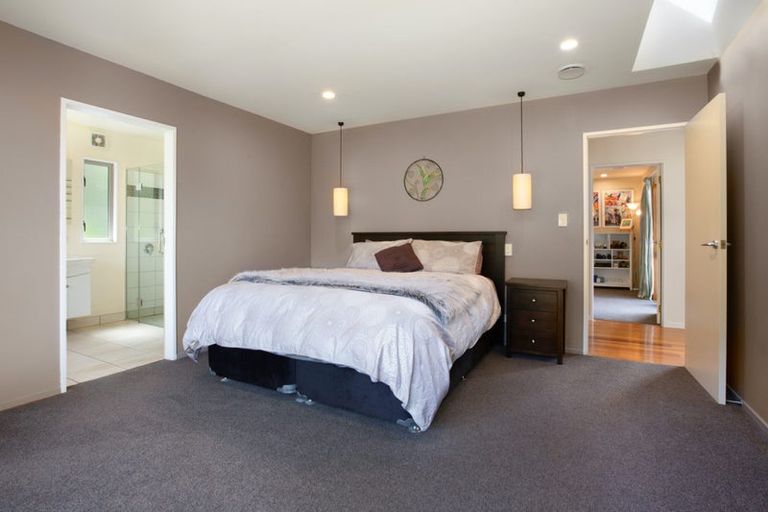 Photo of property in 407 Grays Road, Pauatahanui, Porirua, 5381