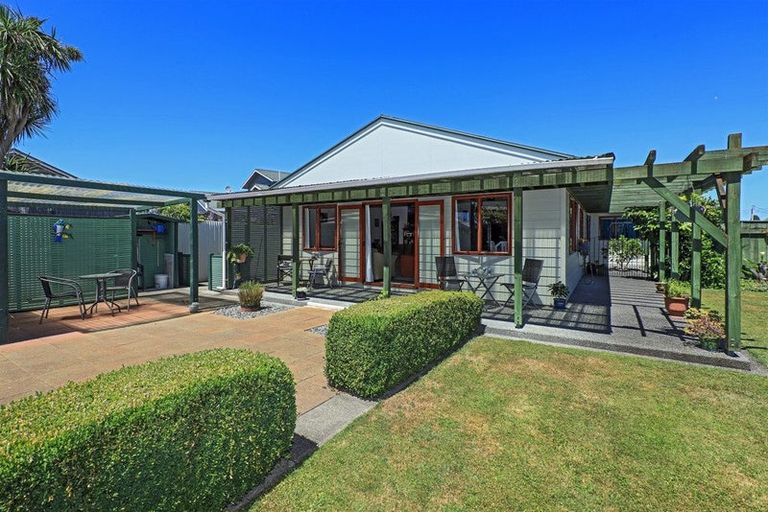 Photo of property in 425b Southland Place, Raureka, Hastings, 4120