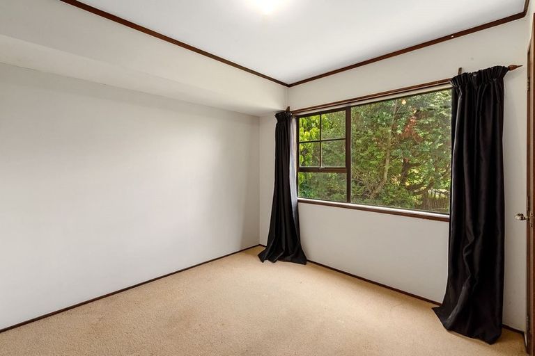 Photo of property in 21 Squirrel Lane, Browns Bay, Auckland, 0630