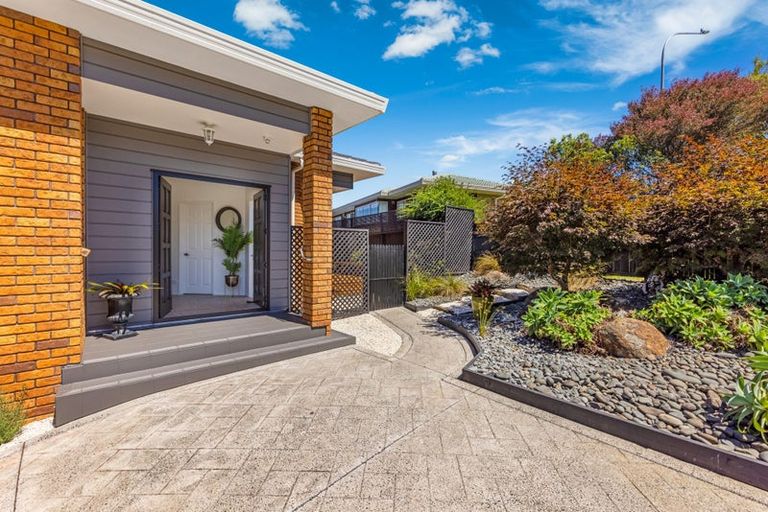 Photo of property in 49 Palomino Drive, Henderson, Auckland, 0612