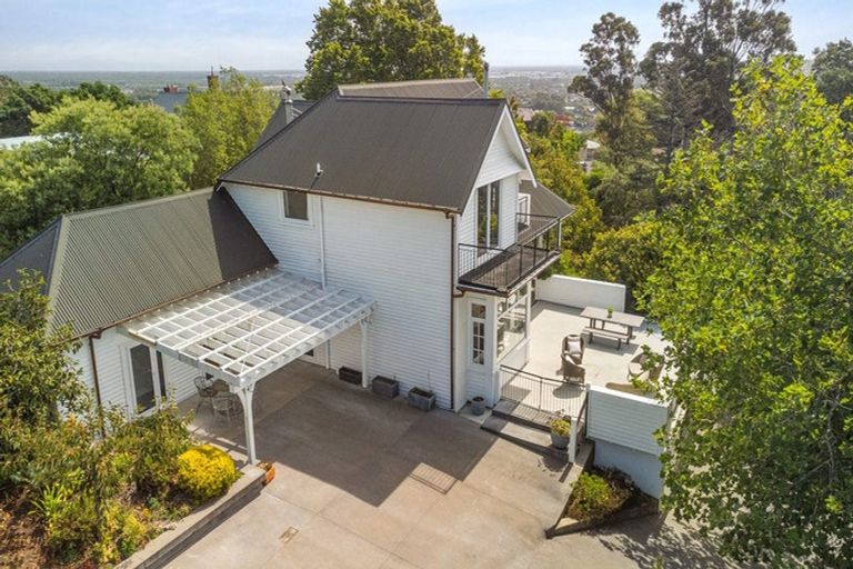 Photo of property in 5 Macmillan Avenue, Cashmere, Christchurch, 8022