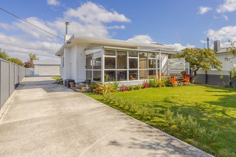 Photo of property in 30 Francis Drake Street, Waipukurau, 4200