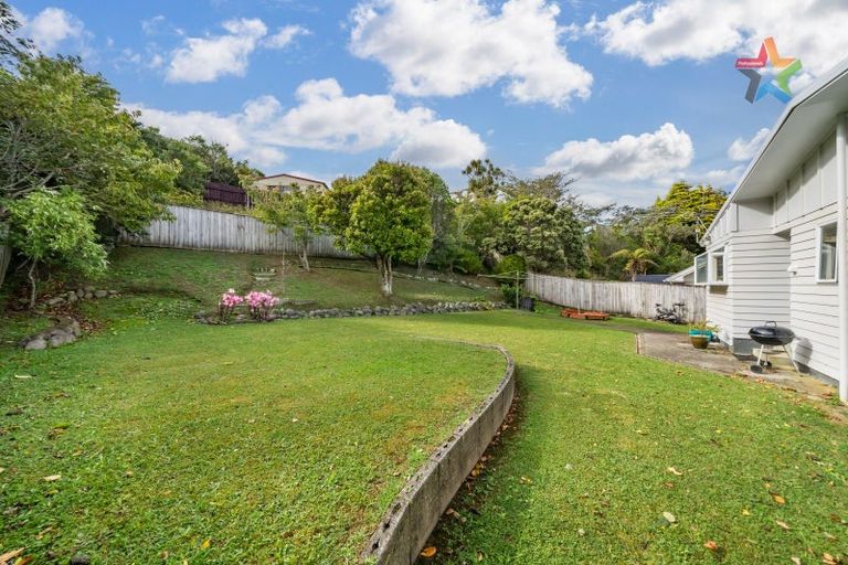 Photo of property in 19 Christchurch Crescent, Kelson, Lower Hutt, 5010