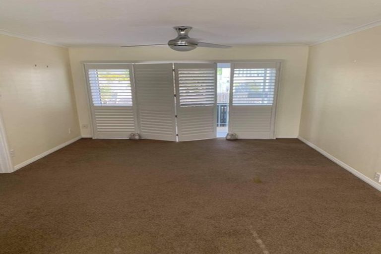 Photo of property in 11/72 Kitchener Road, Milford, Auckland, 0620