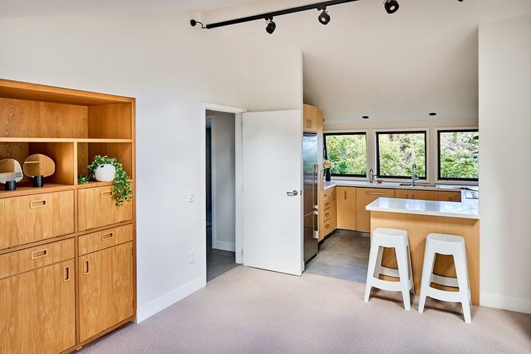 Photo of property in 23 Kotari Road, Days Bay, Lower Hutt, 5013