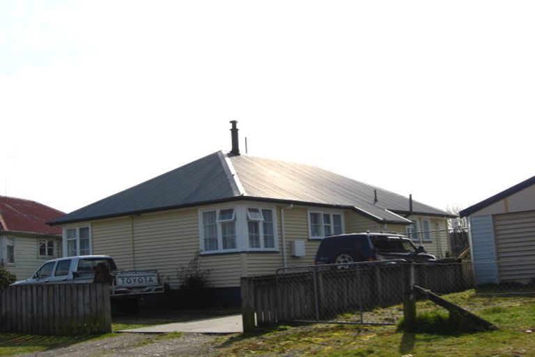 Photo of property in 4 Conlon Street, Reefton, 7830