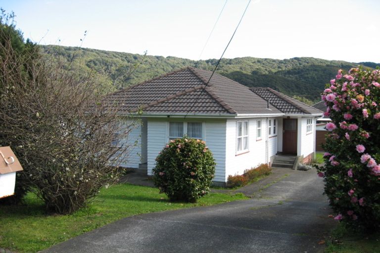 Photo of property in 54 Coast Road, Wainuiomata, Lower Hutt, 5014