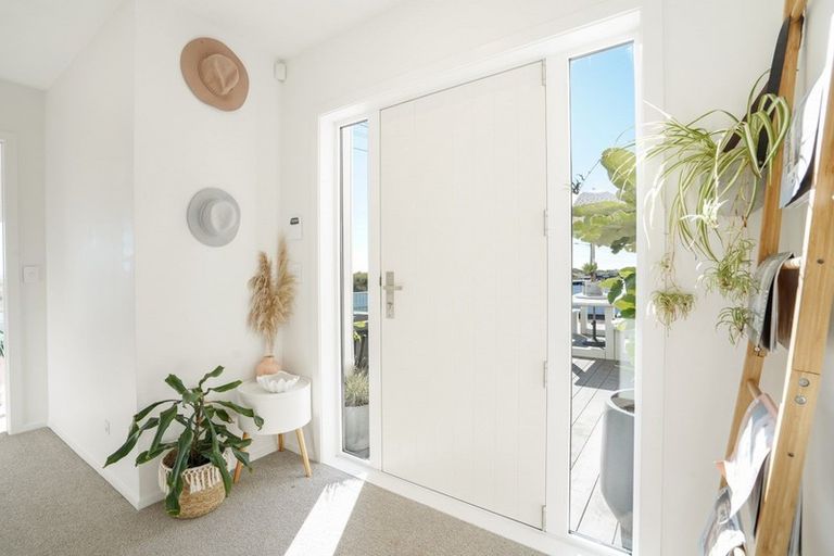 Photo of property in 21 Ocean Beach Street, Foxton Beach, Foxton, 4815