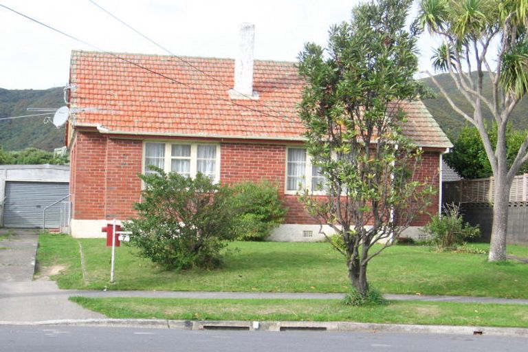 Photo of property in 7 Brown Grove, Fairfield, Lower Hutt, 5011