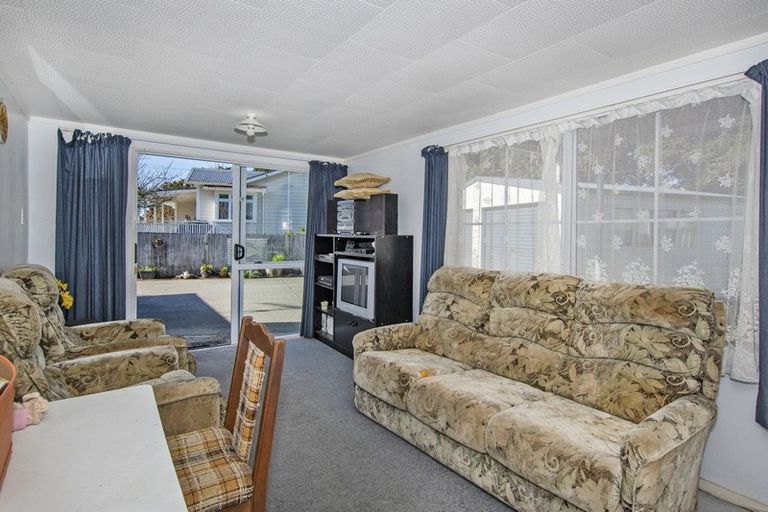 Photo of property in 30 Tui Crescent, Maunu, Whangarei, 0110