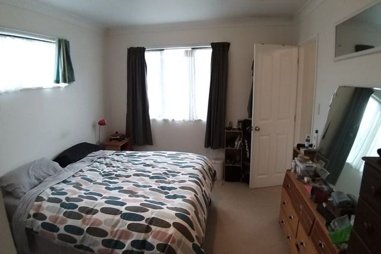 Photo of property in 1 Sime Road, Hillpark, Auckland, 2102