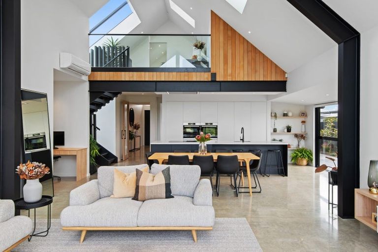 Photo of property in 21 Karere Avenue, Marshland, Christchurch, 8083