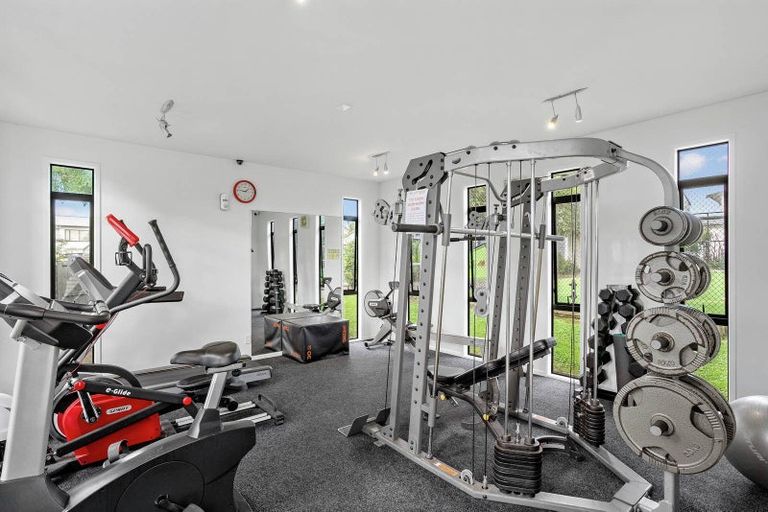 Photo of property in 118/2 Armoy Drive, East Tamaki, Auckland, 2016