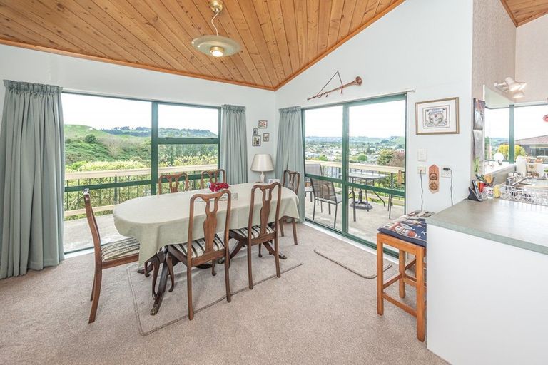 Photo of property in 28 Parkdale Drive, Aramoho, Whanganui, 4500