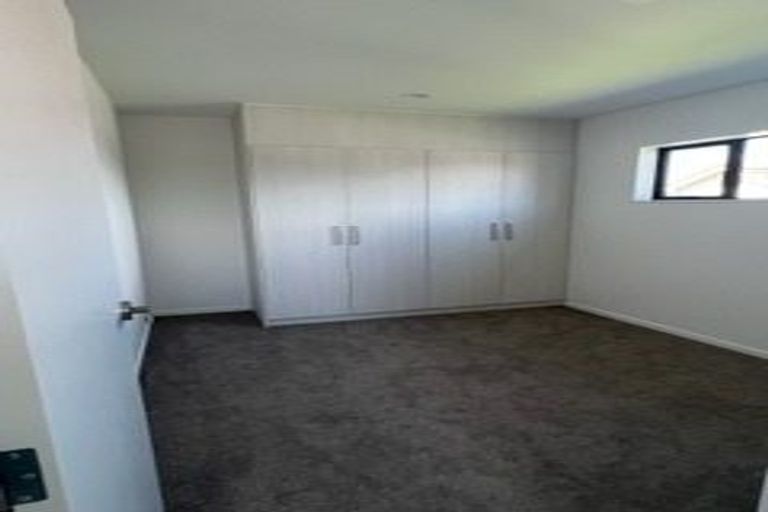 Photo of property in 3 Matukutureia Lane, Manurewa, Auckland, 2102