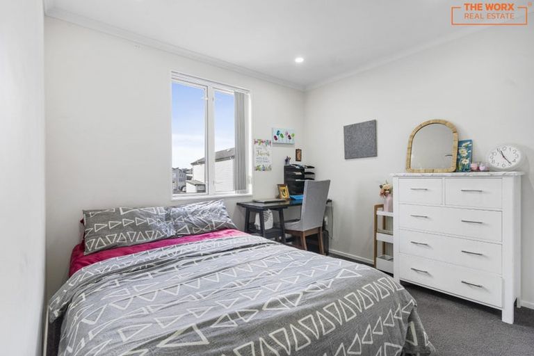 Photo of property in 23 Bellbird Street, Papakura, 2110