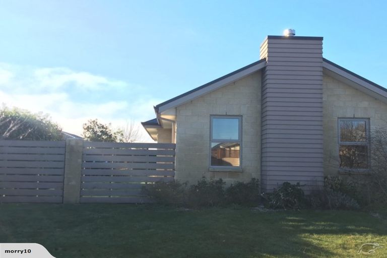 Photo of property in 8 Moa Street, Pegasus, 7612