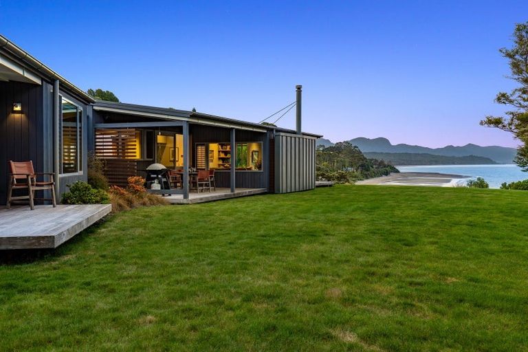 Photo of property in 1432 Takaka-collingwood Highway, Parapara, Takaka, 7182